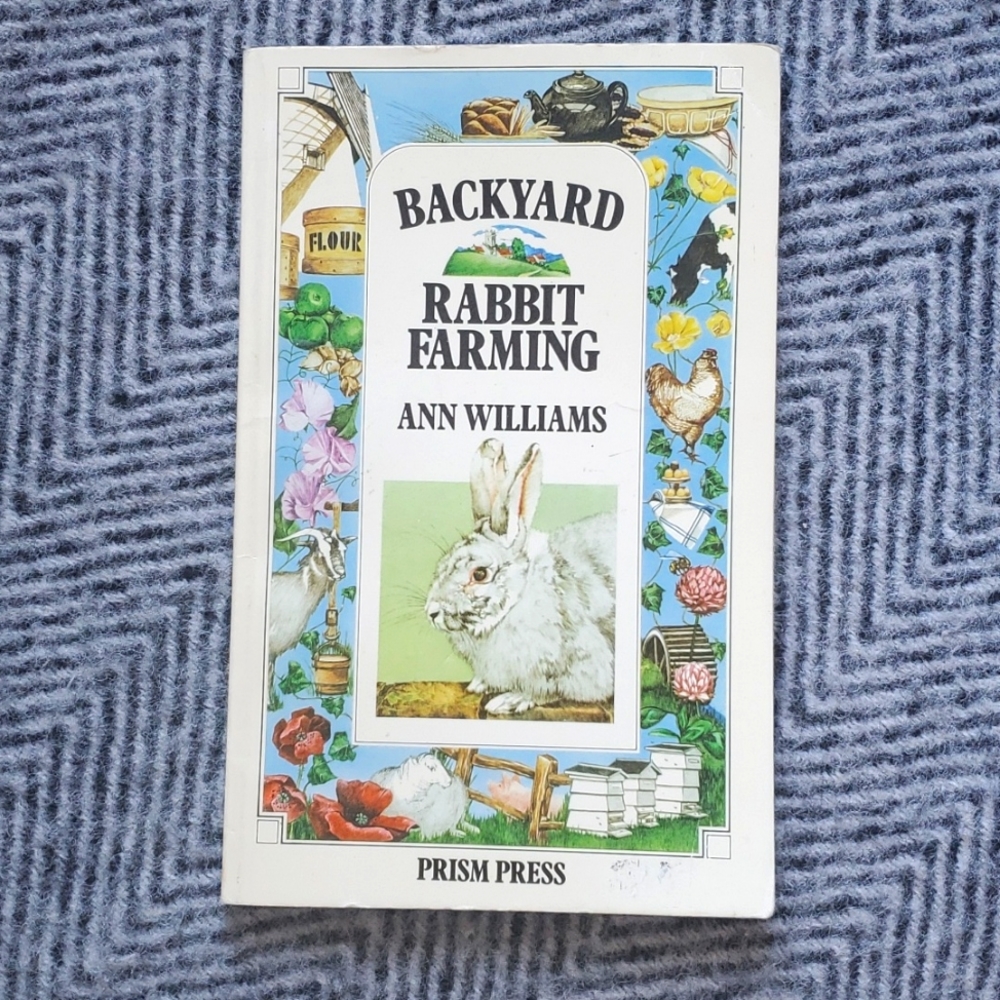 VTG Backyard rabbit farming book